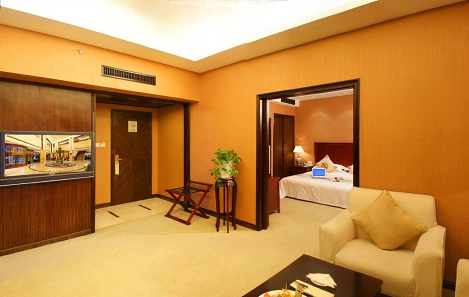 Yiwu Yi He Hotel Kültér fotó
